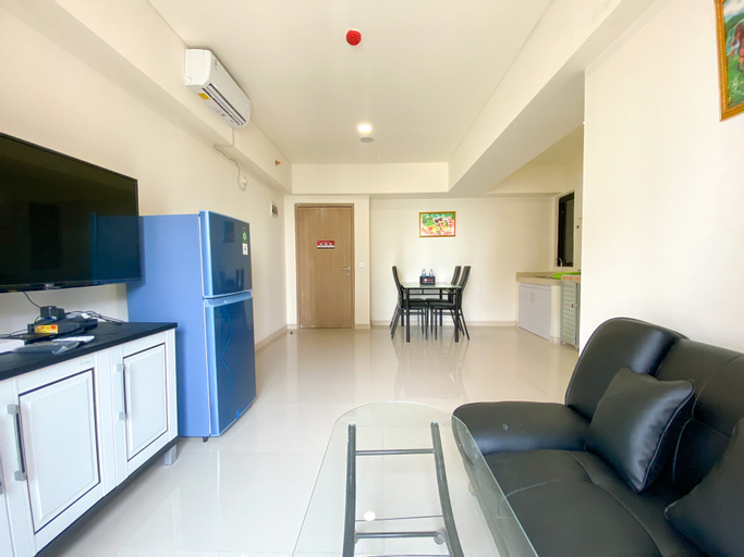 Spacious 2BR with Extra Room at Meikarta Apartment By Travelio, Cikarang