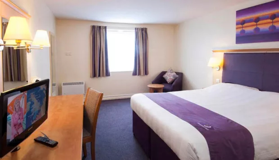 Bedroom 2, Premier Inn London Harrow, London