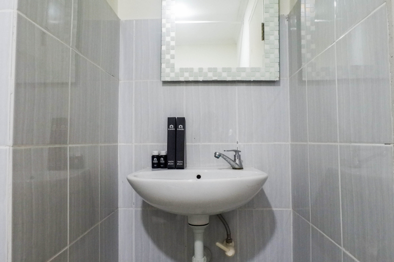 Bedroom 5, Best Value and Clean Studio Apartment at Puncak Dharmahusada By Travelio, Surabaya