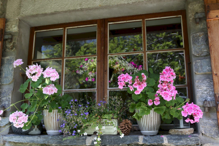 Others 2, The Guest House, Haute-Savoie