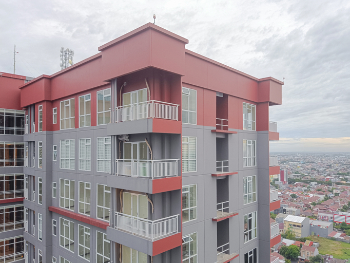 Exterior & Views, Comfortable and Tidy 2BR at Vida View Apartment By Travelio, Makassar