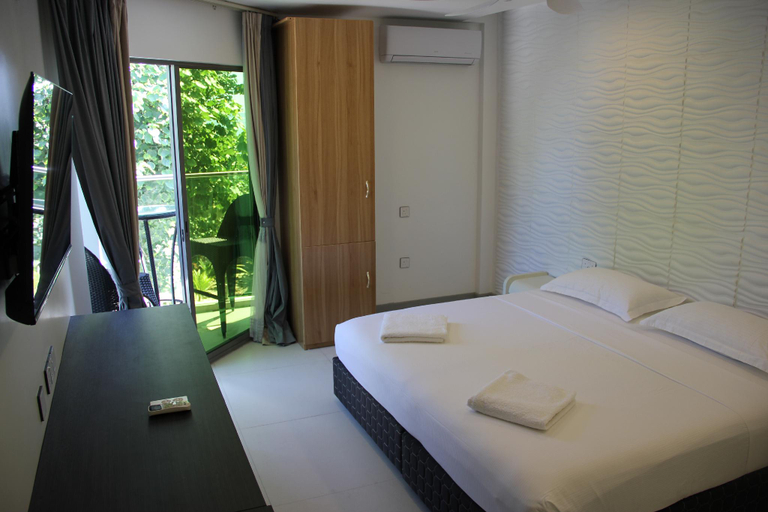 Others 5, WOW INN Keyodhoo, Vaavu Atoll