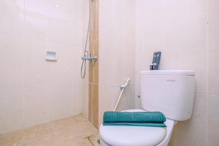 Bedroom 5, Nice and Homey Studio at Taman Melati Margonda Apartment By Travelio, Depok