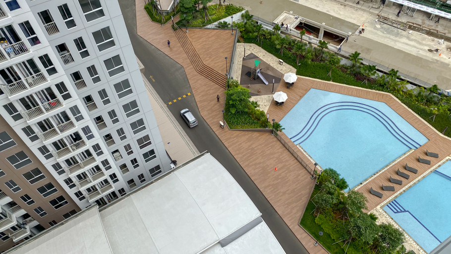Sport & Beauty, Classic 2BR at Tokyo Riverside PIK 2 Apartment By Travelio, Tangerang