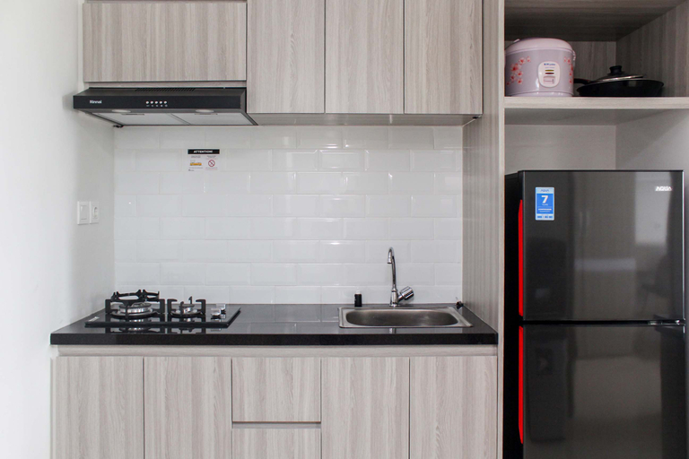 Others 4, Cozy Stay at 1BR Vasanta Innopark Apartment By Travelio, Cikarang