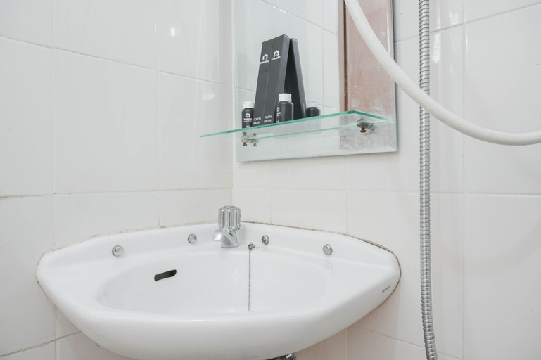 Bedroom 3, Good Choice and Homey Studio at Pluit Sea View Apartment By Travelio, North Jakarta