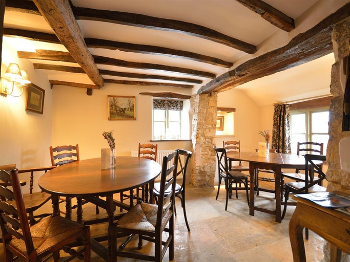 Food & Drinks 3, The Plough Inn, Gloucestershire
