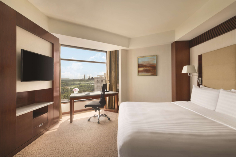 Bedroom 5, Shangri La Shenzhen, Shenzhen