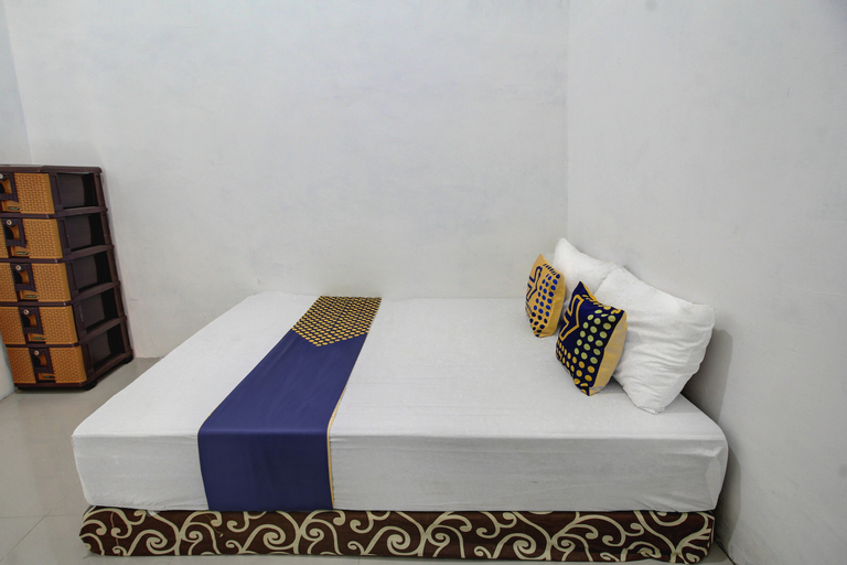 Bedroom 3, SPOT ON 92118 Alif House Syariah 2, Kediri