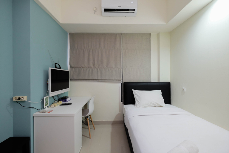 Bedroom 3, Combined 3BR Apartment without Living Room at Evenciio Margonda By Travelio, Depok