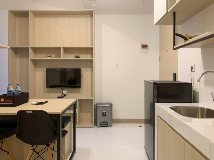 Others 2, Homey and Functional 2BR Tokyo Riverside PIK 2 Apartment By Travelio, Tangerang