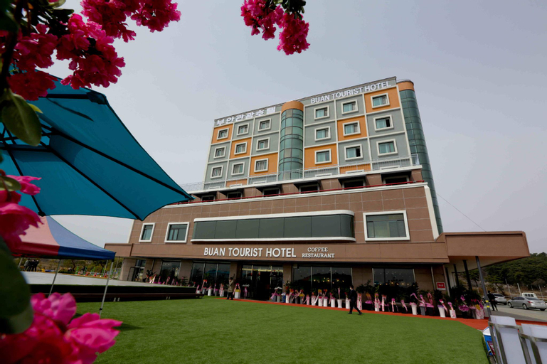 Buan Tourist Hotel, Buan