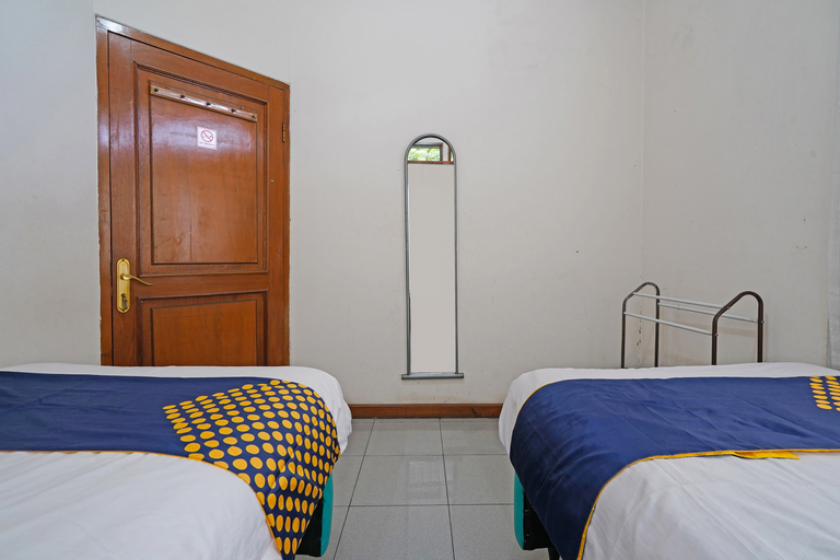 Bedroom 4, SPOT ON 92121 Mitra Dago Antapani Syariah, Bandung