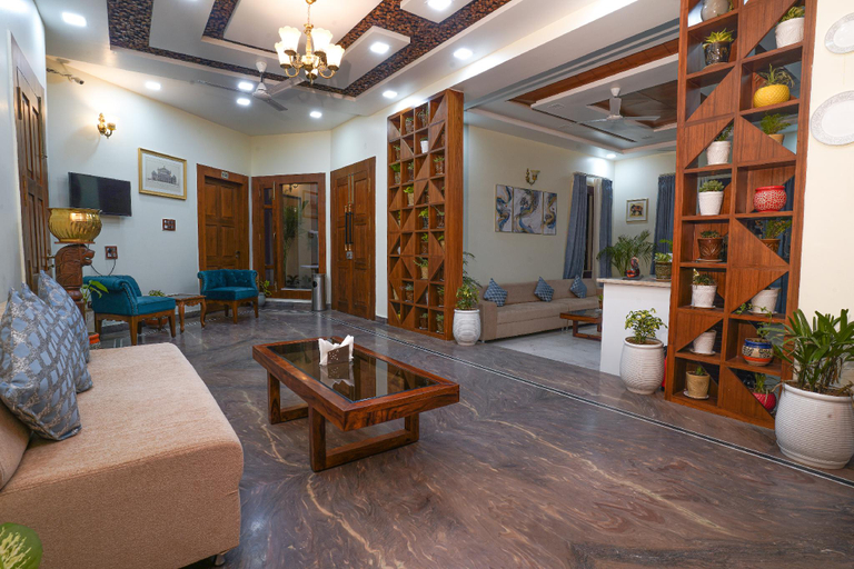Public Area, Matoshree Club and Resort, Kangra
