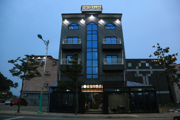 Others 4, Boryeong Jewelry Pension, Boryeong