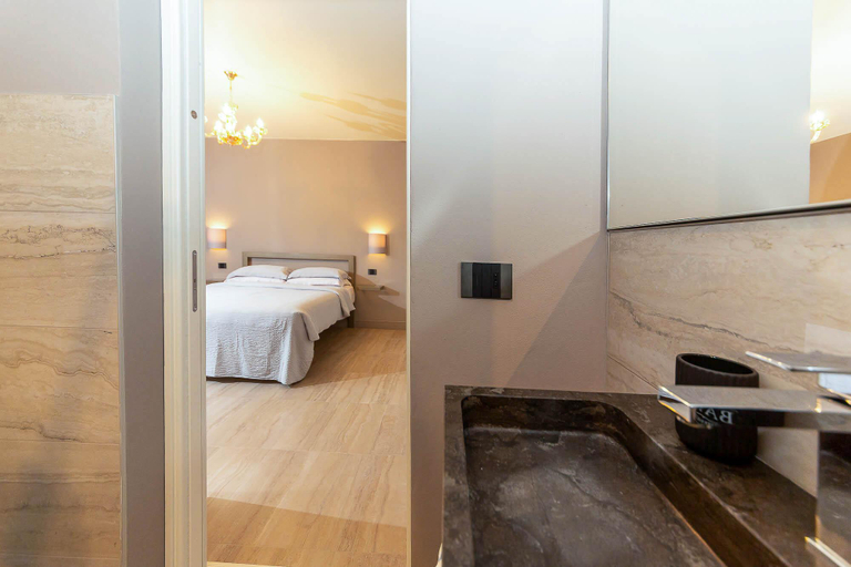 Bedroom 4, Villa Sarchi, Varese
