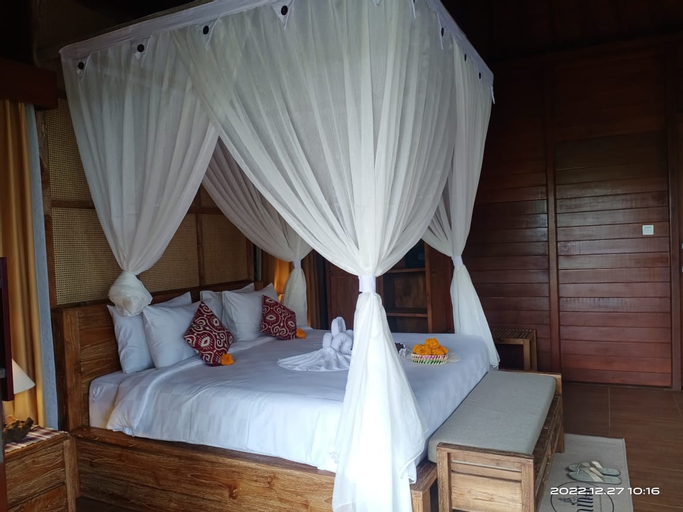 Bedroom 23