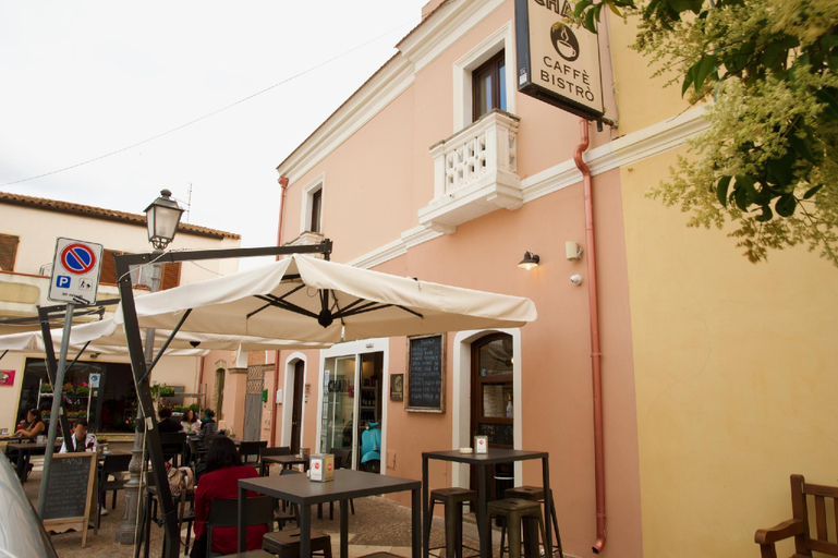 3, Camere Pula, Cagliari