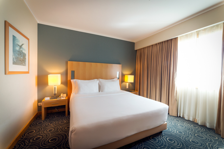 Room 4