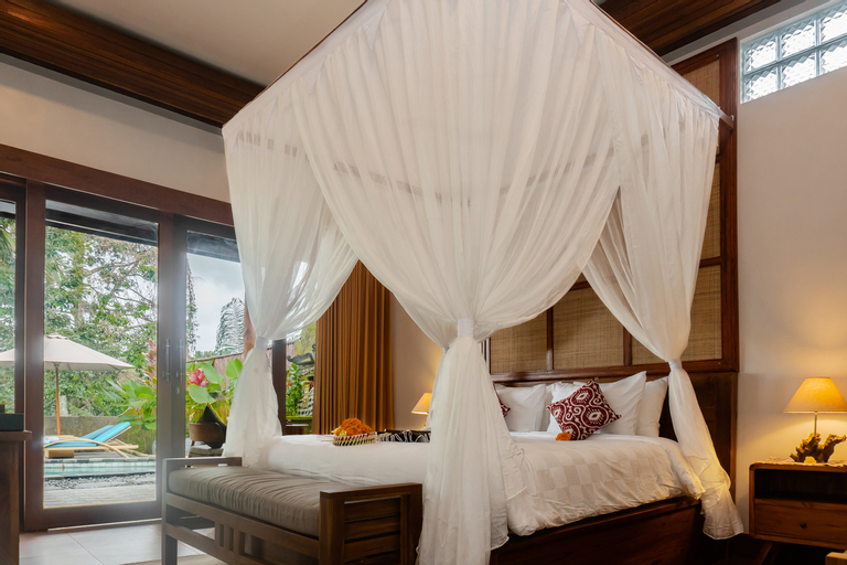 Bedroom 13