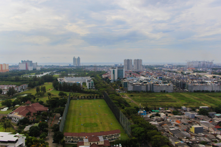 Exterior & Views 5, Minimalist 1BR with City View at The Mansion Kemayoran Apartment By Travelio, North Jakarta
