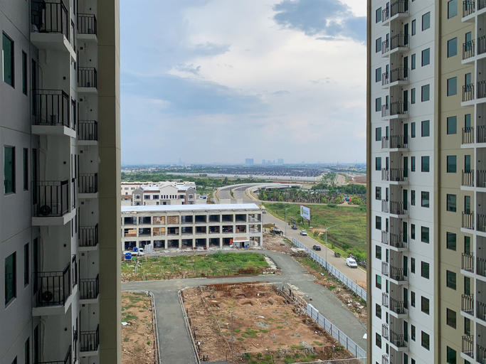 Others 3, Cozy Living Studio Apartment at Osaka Riverview PIK 2 By Travelio, Tangerang