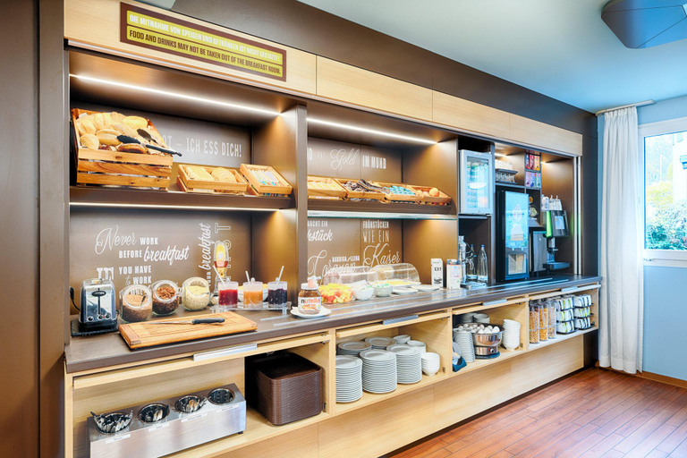 Food & Drinks 5, B&B Hotel Koln Frechen, Rhein-Erft-Kreis