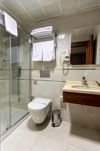 Bathroom 4, Eurostars Hotel Old City, Fatih