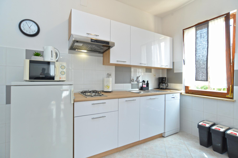 Others 2, Apartment 1021, Vodnjan