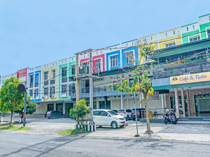 Exterior & Views 2, Collection O 92152 Hotel The Wong, Ogan Komering Ulu