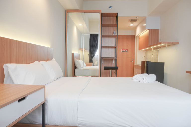 Bedroom 2, Nice and Minimalist Studio at Evenciio Margonda Apartment By Travelio, Depok