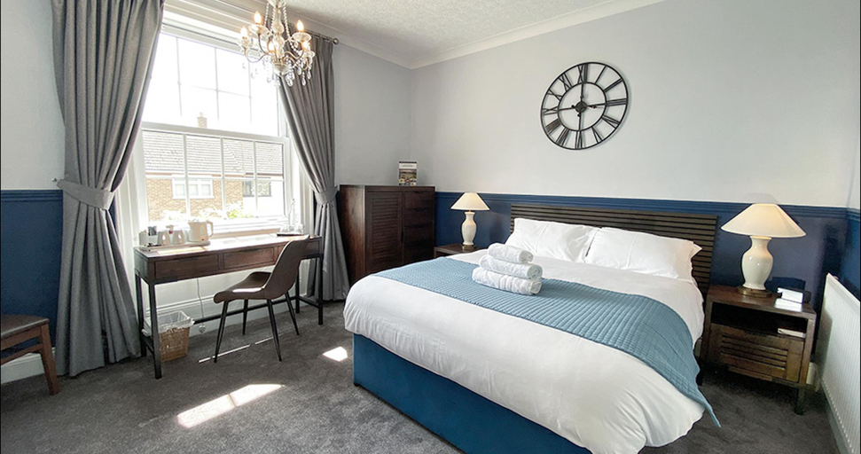 Bedroom 4, Mallories, Leicestershire
