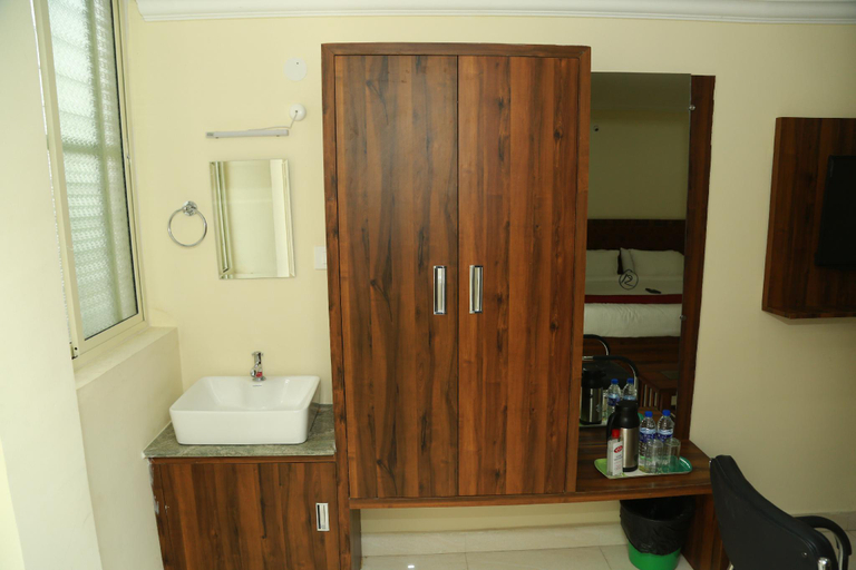Others 5, CNR Residency, Chittoor