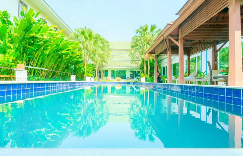 Bangkok Natural Spa Resort and Suite, Suan Luang