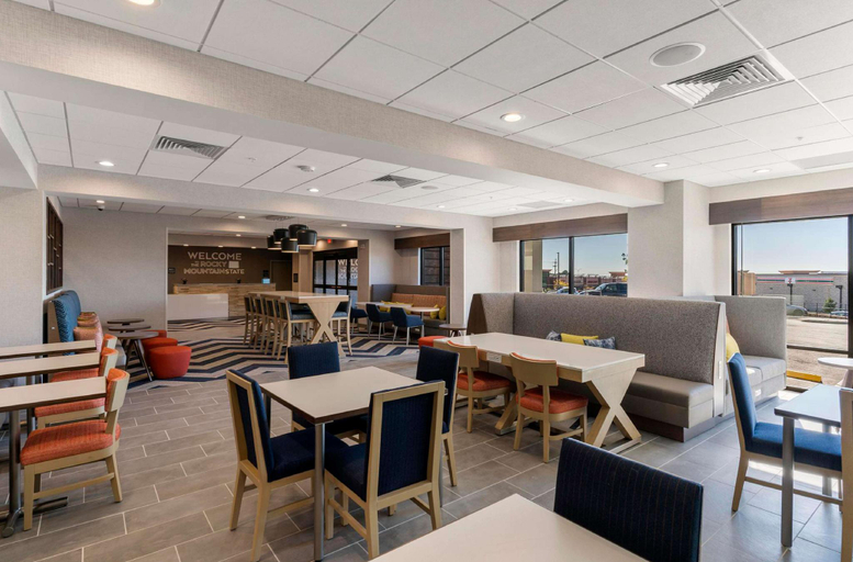 Food & Drinks 5, Hampton Inn by Hilton Colorado Springs Northeast, El Paso