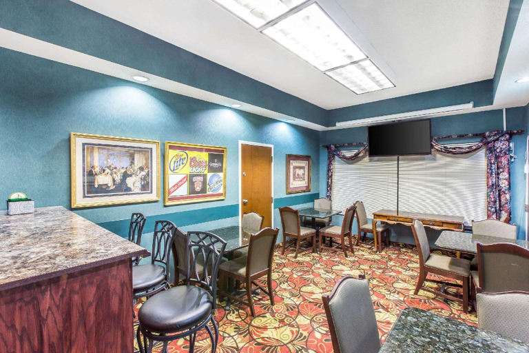 Food & Drinks 4, Quality Inn Tifton, Tift