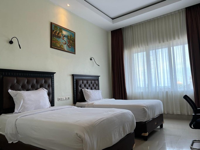 Bedroom 3, Kirei Hotel Bantaeng, Bantaeng