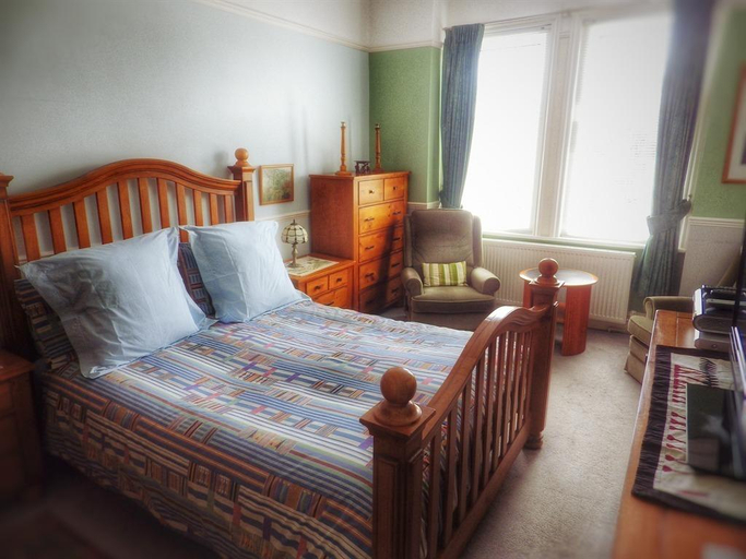 Bedroom 3, The Strand Hotel, Bournemouth