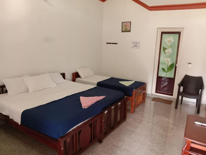 Bedroom 3, Shivalaya Homestay, Private Rooms, Kodagu