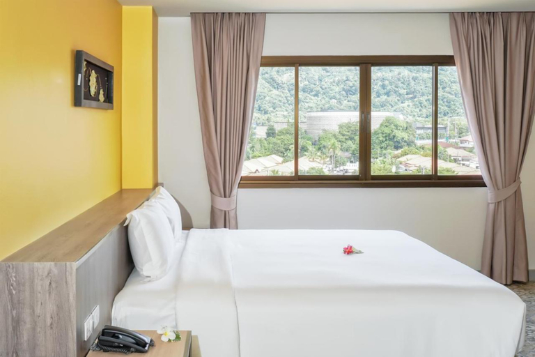 Bedroom 2, Recenta Suite Phuket Suanluang, Phuket Island