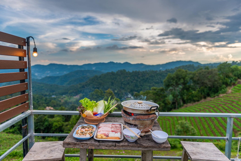 Food & Drinks 4, Rai Sai Morak, Mae Rim