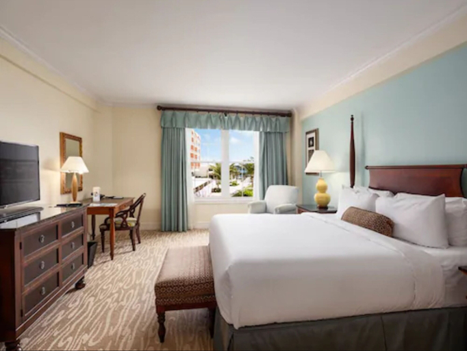 Bedroom 4, Hamilton Princess & Beach Club - A Fairmont Hotel