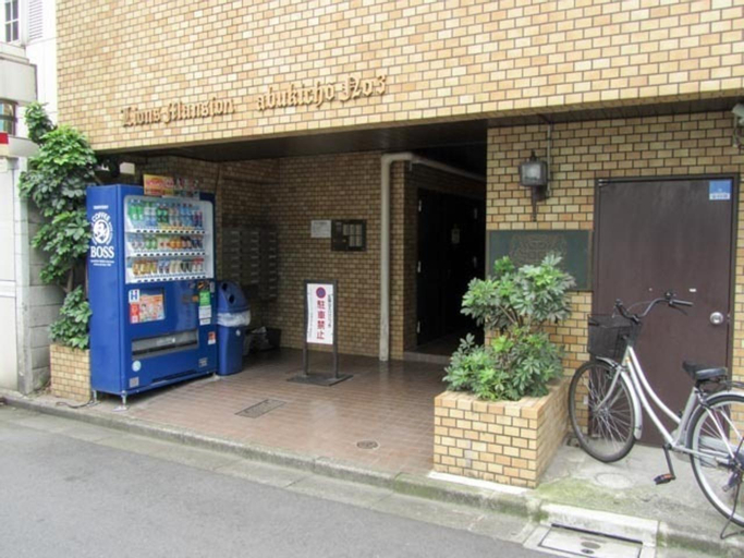 Great access! Center of Shinjuku/Shinjuku Kabukicho High-speed internet/Room 306, Shinjuku