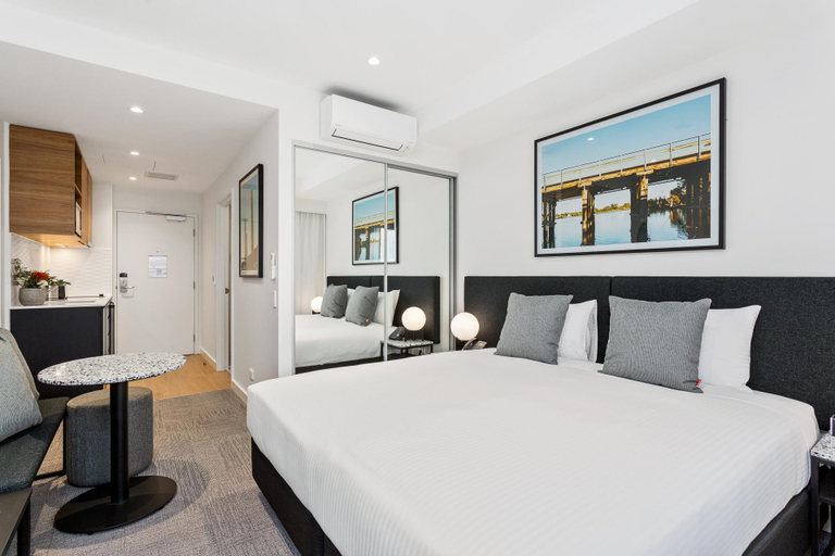 Others 5, Quest Watergardens, Brimbank - Keilor