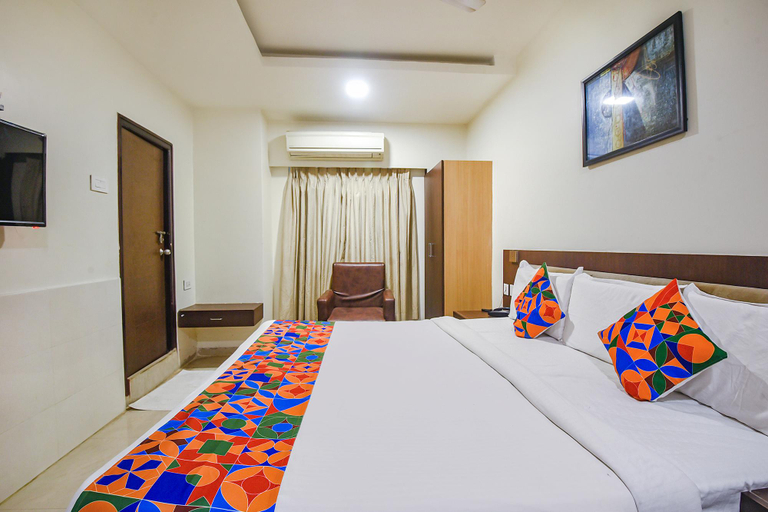 Bedroom 3, FabHotel Leela Grand Inn, Krishna