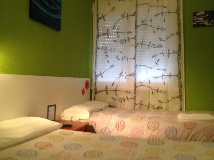 Others 5, Arjori Rooms Hostal, Salamanca