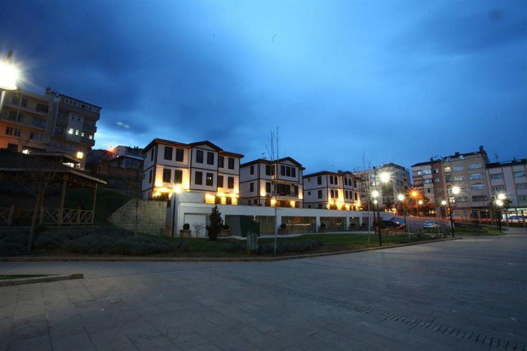 Others 5, Zagnospasa Konaklari, Merkez