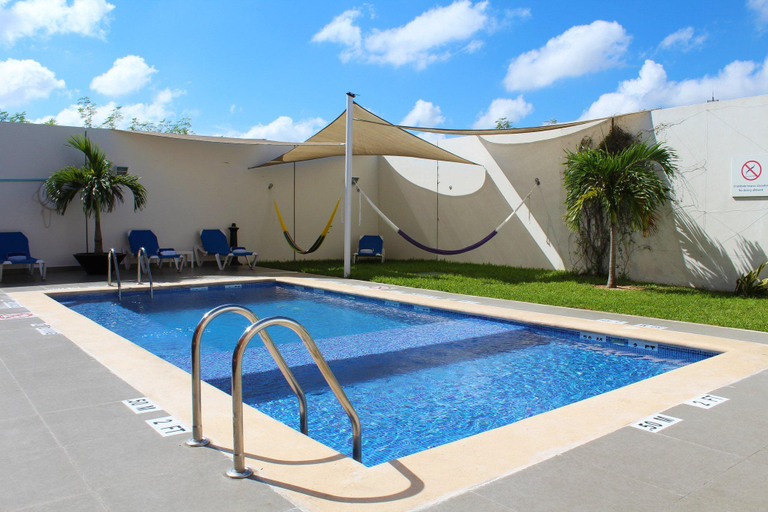 Sport & Beauty 3, Holiday Inn Express MERIDA by IHG, Mérida