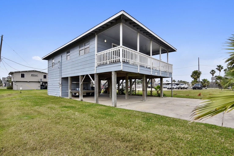 Exterior & Views 1, Harry's Hideaway, Galveston