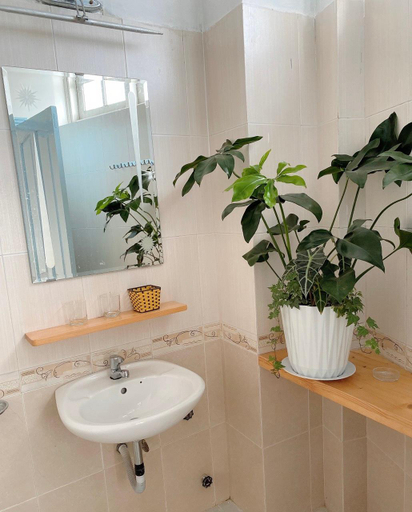 Others 2, Kim Ngân Hotel (Backpckers Home), Đà Lạt